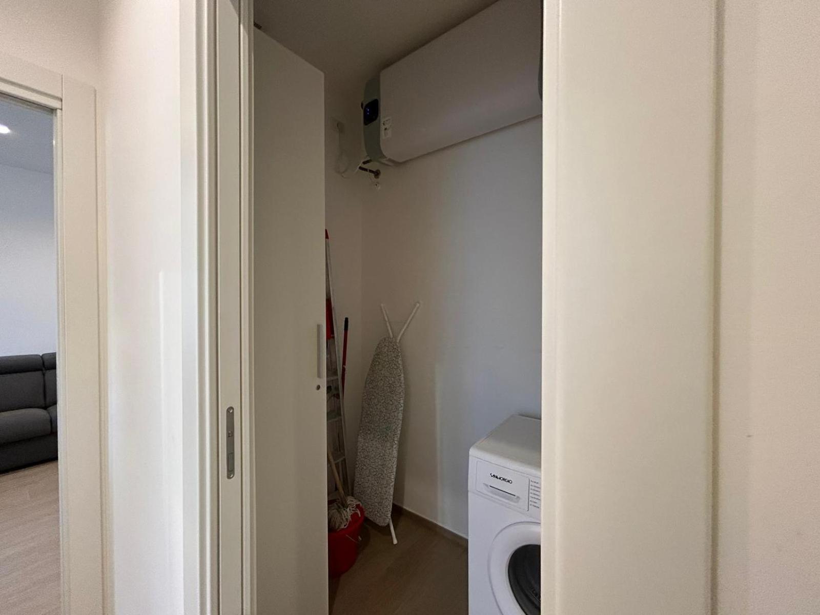 Imhome - Abruzzi Apartamento Milán